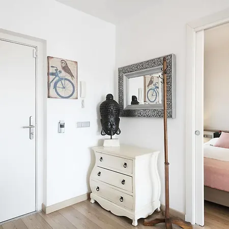 Aspasios Ramblas Apartment *